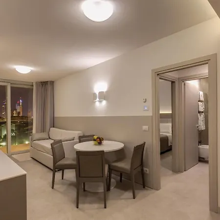Sunrise Palace Apartmanhotel 3*