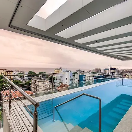 Hotel apartamentowy Sunrise Palace